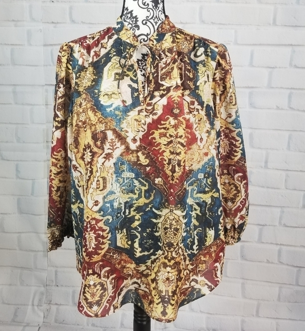 Chaps size pxl long sleeve geo print top tie front